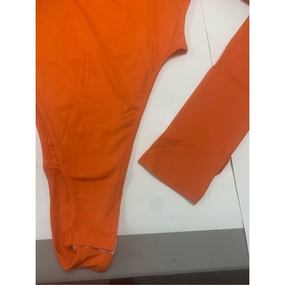 Spandex Mock Neck High Qaulity Bodysuit - Picture 6 of 10